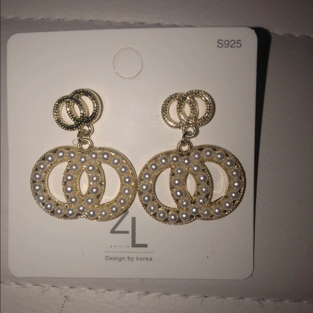 Pearl Earrings